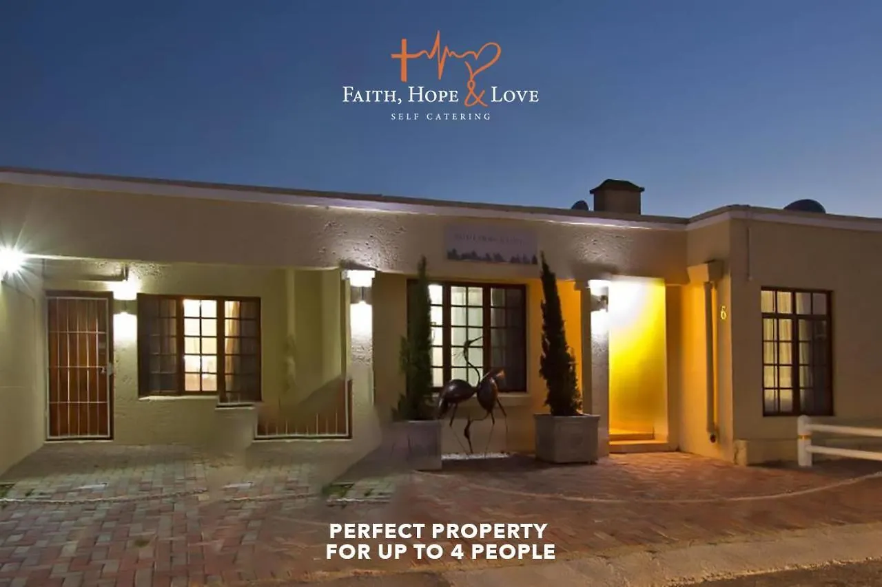 Faith, Hope & Love Self Catering Port Elizabeth 3*,  Sudafrica